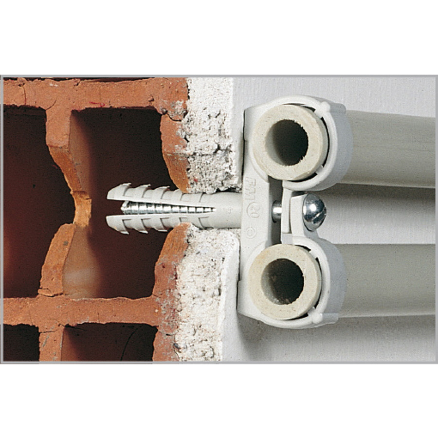 Двойна скоба СТN Ф20 с дюбел и винт (ДВОЙНА)