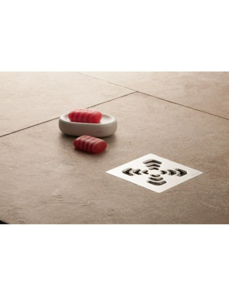 СИФОН SQUARE 1  /150х150/